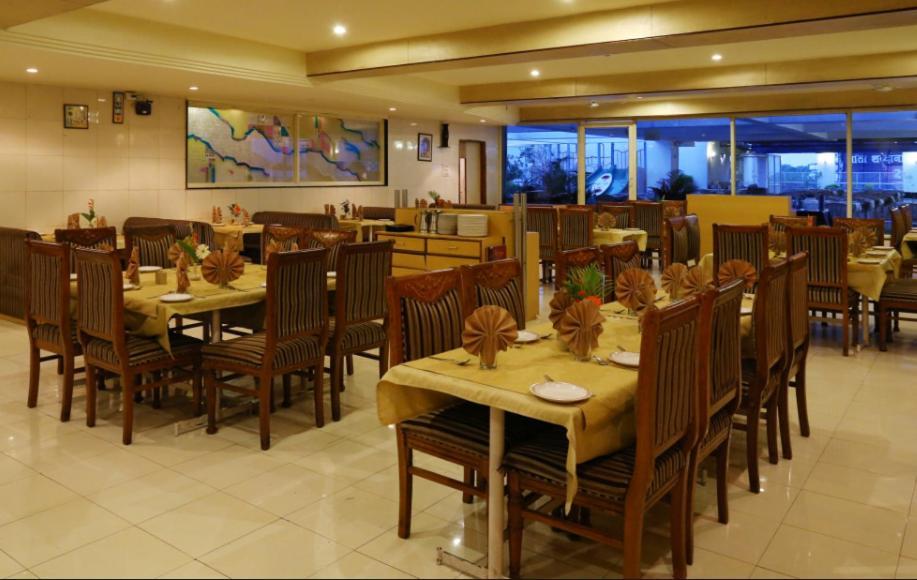 Hotel Atithi, Aurangabad Екстериор снимка